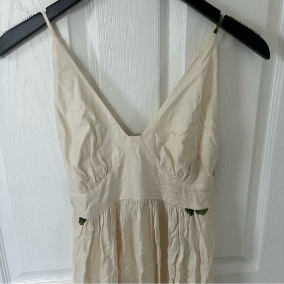 NWT Farm Rio White with flower detail Maxi Sundress - XS - Picture 2 of 6